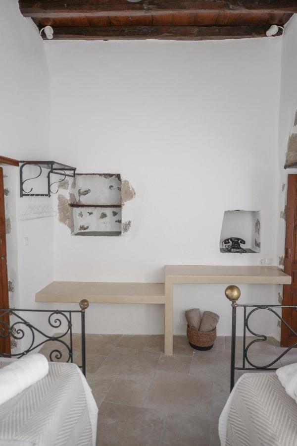 Castrum Traditional Sunset Suites Plaka  Zewnętrze zdjęcie