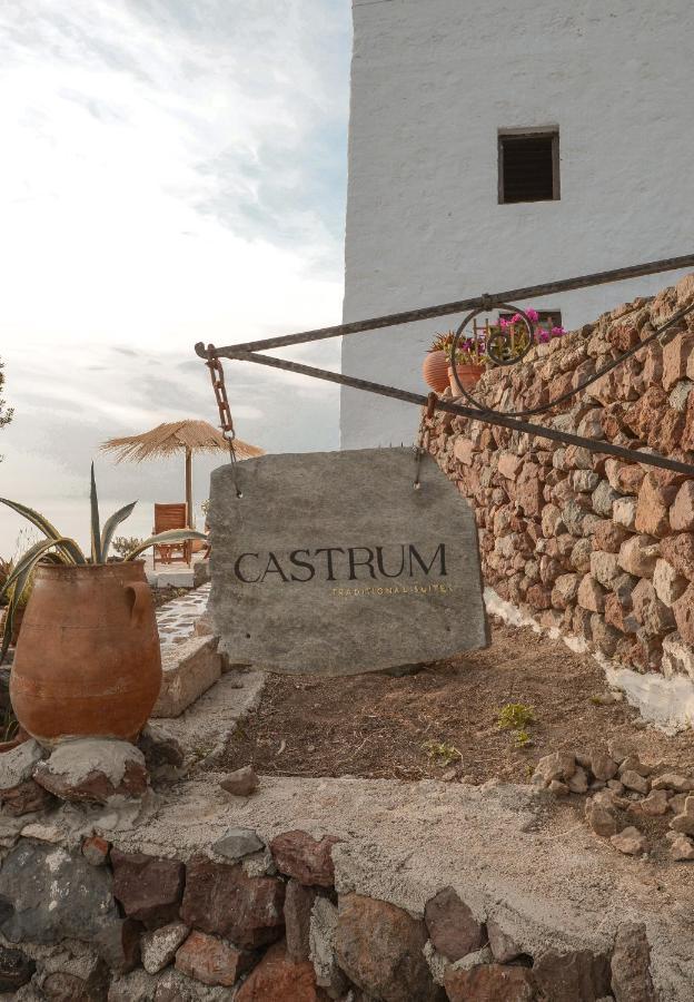 Castrum Traditional Sunset Suites Plaka  Zewnętrze zdjęcie