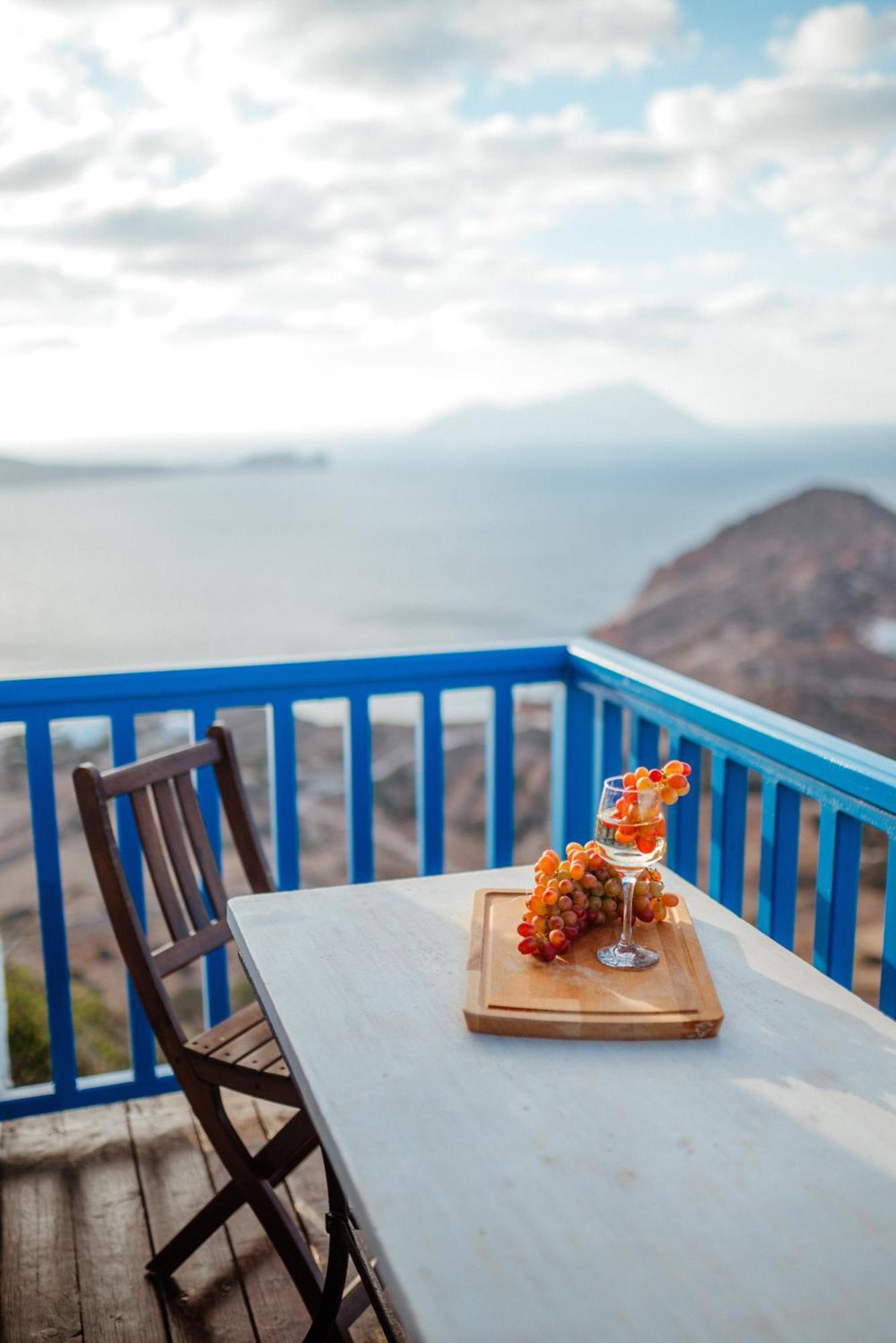 Castrum Traditional Sunset Suites Plaka  Zewnętrze zdjęcie