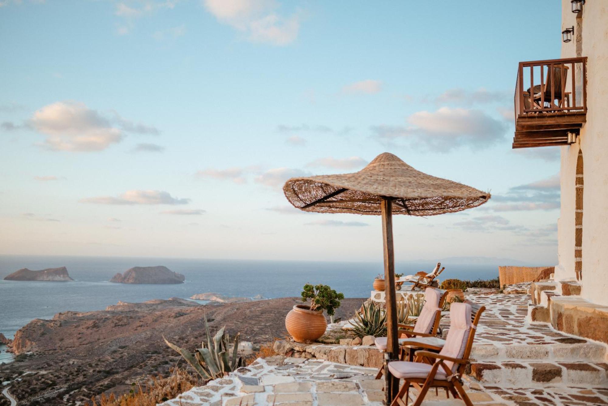 Castrum Traditional Sunset Suites Plaka  Zewnętrze zdjęcie